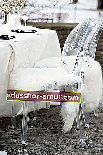 Zimska poročna dekoracija ovčje kože ikea