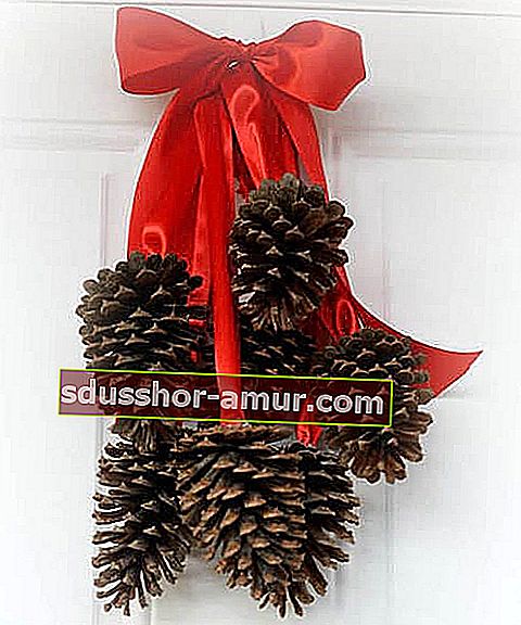 Božična dekoracija za vrata