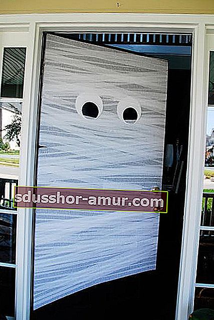 врата на мумия