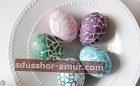 uskršnja jaja ukrašena mozaicima