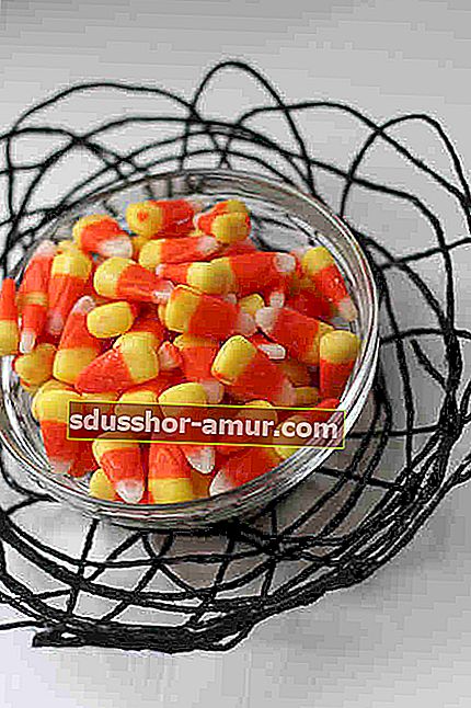 Zdjela za slatkiše za Halloween