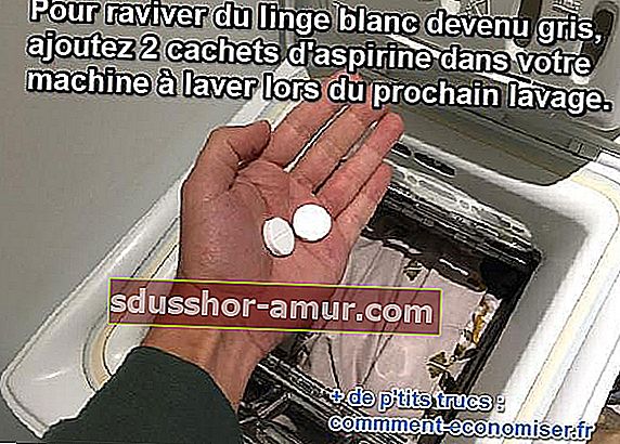2 таблетки аспирин, поставени в машината, ще възстановят своята белота на чаршафи и дрехи