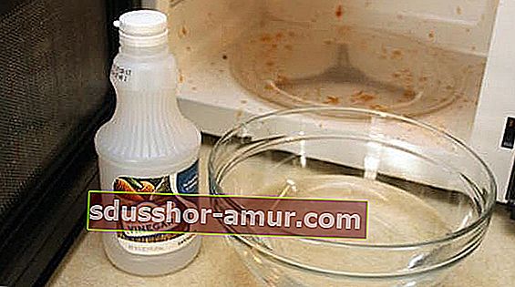 Как очистить микроволновую печь белым уксусом