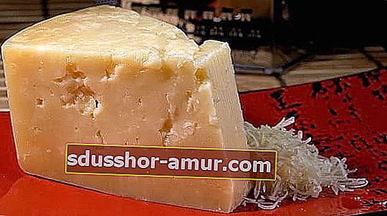 Вы знали, что сыр можно хранить в морозильной камере?