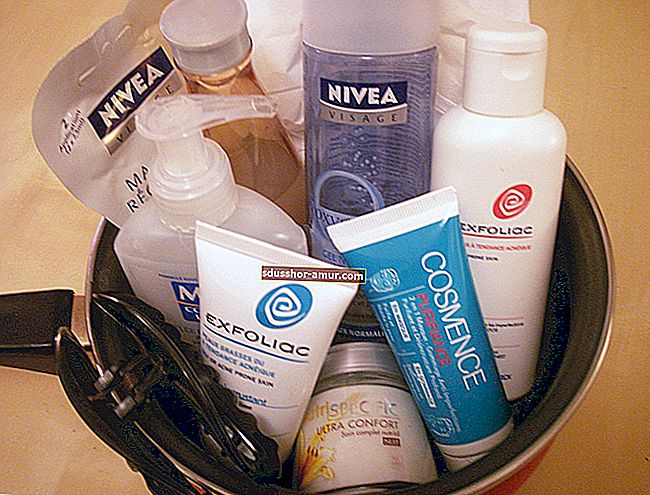 Домашното почистване на кожата по-ефективно, отколкото при козметика.
