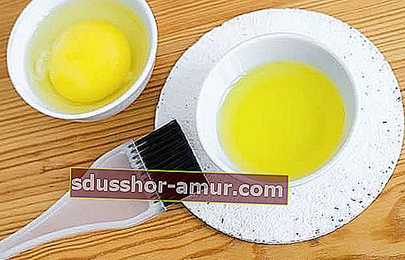 jajce in oljčno olje za glajenje las